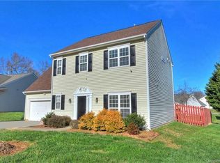 7031 Blithe Low Pl, Charlotte, NC 28273