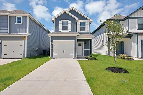124 Tall Cedar Way Photo 1