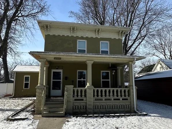 209 12th Ave, Sterling, IL 61081