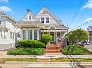 7106 Ventnor Ave, Ventnor, NJ 08406