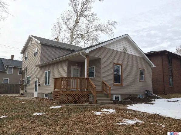 2445 D St, Lincoln, NE 68502