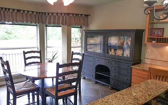 5th image of 7116 Lincoln Dr