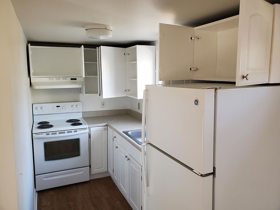 1st image of 43 Sandy Beach Rd