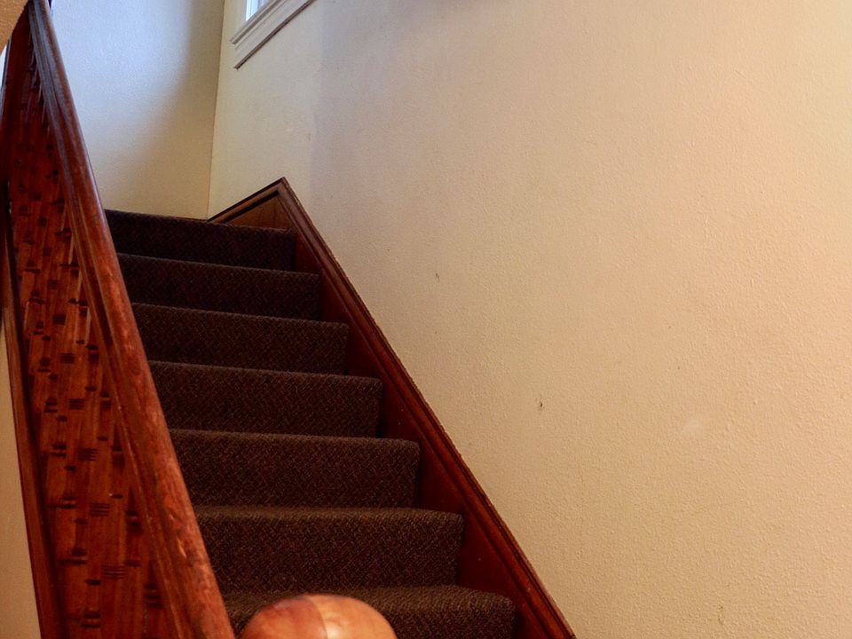 2nd floor apartment