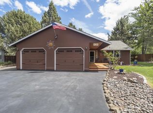 60763 Radcliffe Cir, Bend, OR 97702