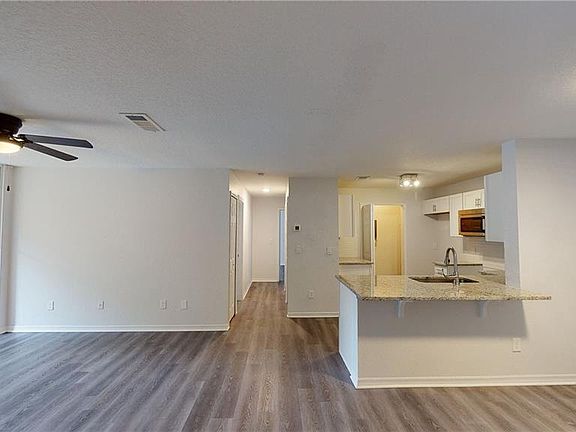 4th image of 7606 Pissarro Dr #14204