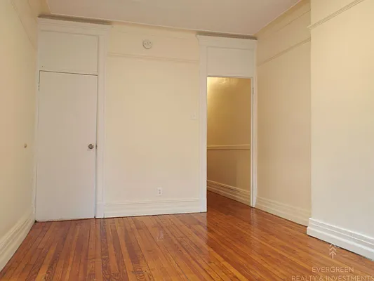 Rented by Evergreen Realty & Investments | media 53