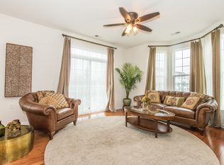 28 Aster Ln, Garfield, NJ 07026