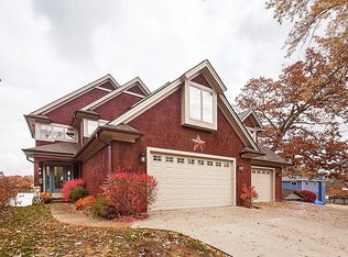 7056 Colony Dr, West Bloomfield, MI