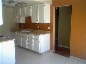 2nd image of 2538 Plantation Pl