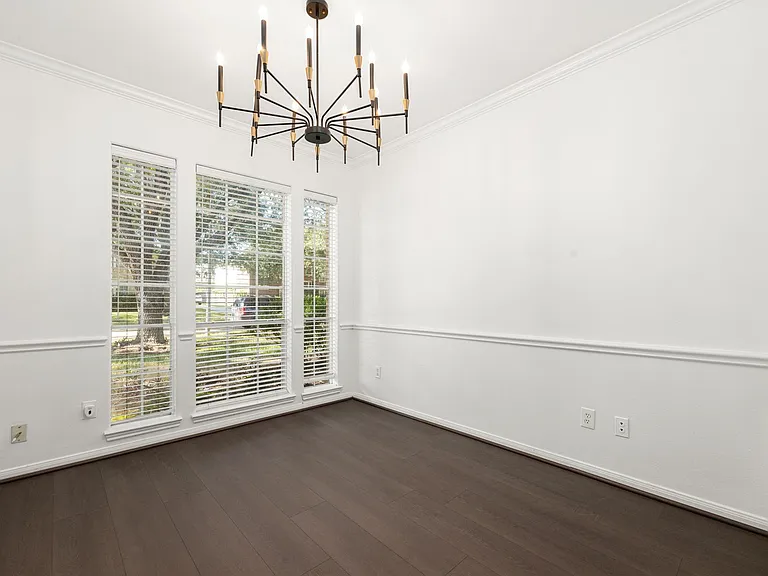 14910 Lake Woodbridge Ct — Photo 21