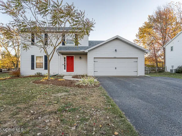 7109 Springfield Hills Dr S, Holland, OH 43528