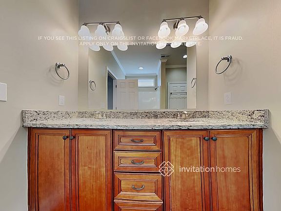 5th image of 250 Denby Cir