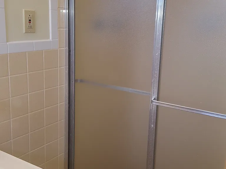 355 Avalon Dr — Photo 14