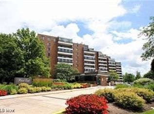 27500 Cedar Rd APT 309, Beachwood, OH 44122