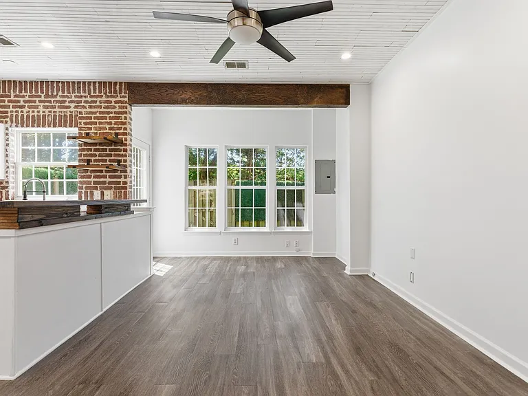 3401 Anderson Rd #4 — Photo 21