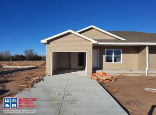 1806 Peach St, Grand Island, NE 68801