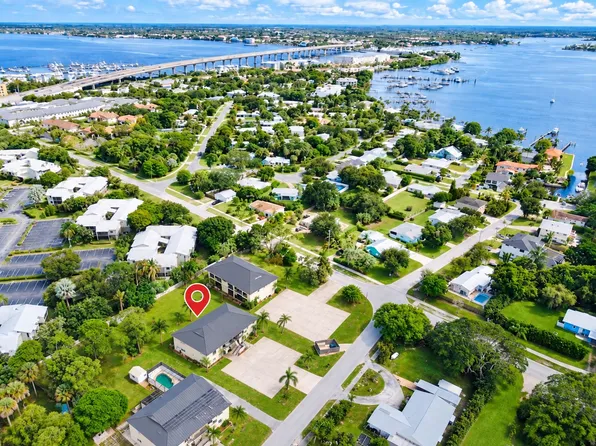 871 NW Sunset Dr, Stuart, FL