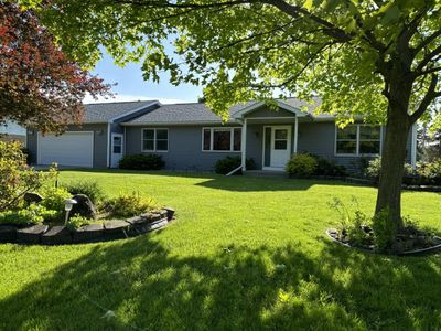 590 Hickory St, Sebewaing, MI, 48759