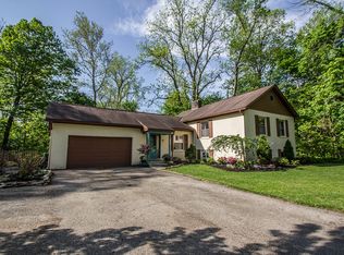2629 Minerva Lake Rd, Columbus, OH 43231