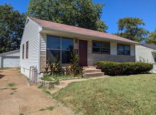 433 Midlothian Rd, Saint Louis, MO 63137
