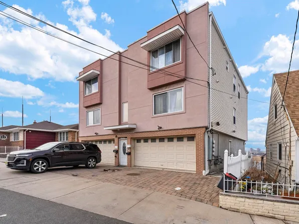 2207-2209 Grand Ave, North Bergen, NJ 07047