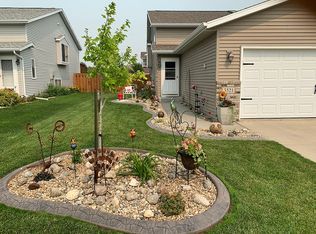 3521 Eagle Run Ln, West Fargo, ND