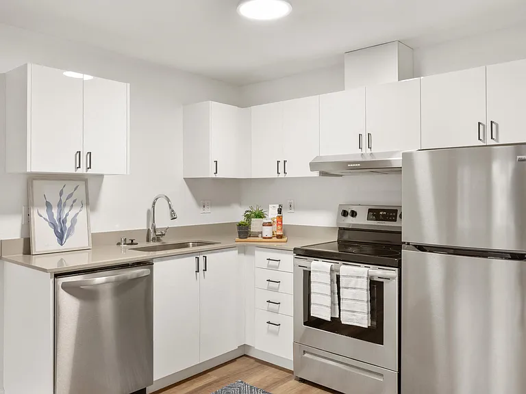 212 kitchen 3