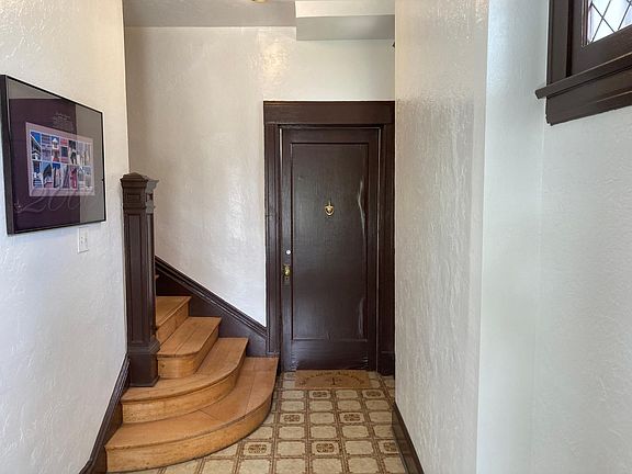 2nd image of 16-1309 9th Ave #16