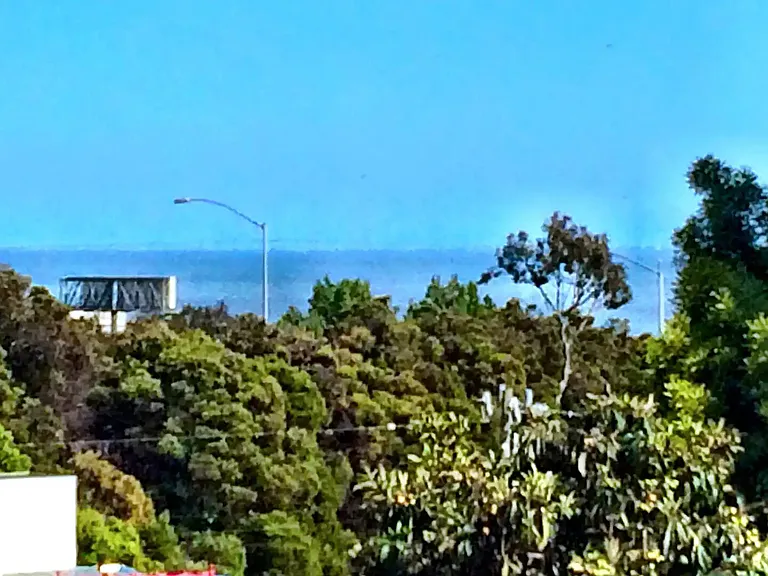 Tocoloma Ave — Photo 17