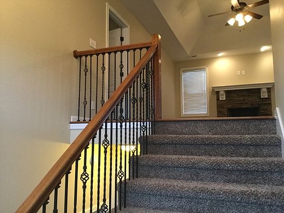 3rd image of 3765 Gray Fox Dr