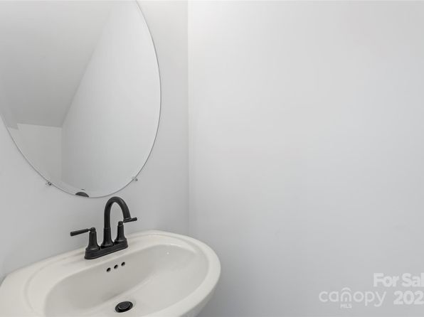 charlotte-north-carolina-6219056 picture