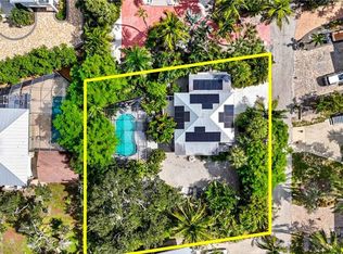 167 Coconut DR, FORT MYERS BEACH, FL 33931