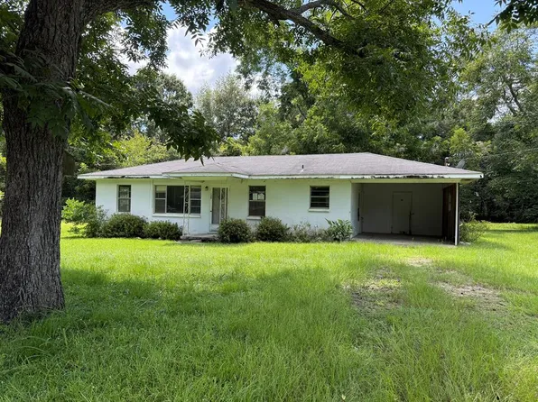 120 Shelley Cir, Ashford, AL 36312