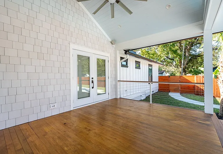 1414 Six Mile Rd — Photo 10