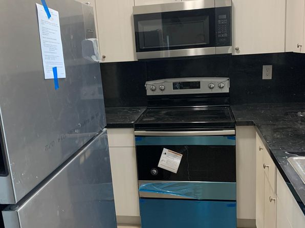 10902 SW 2nd St APT 13F