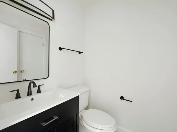 2413 Hammett Avenue image 17 of 26