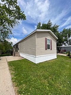 2nd image of 6140 Robert Cir #252
