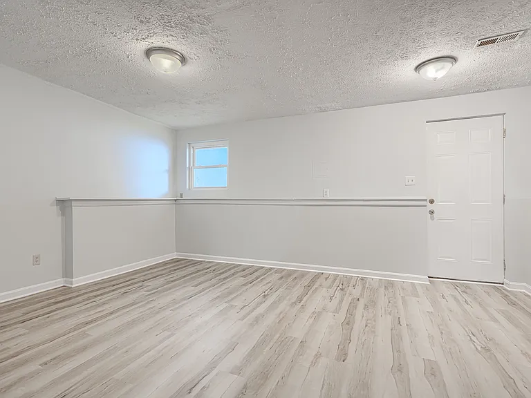 3907 Cutty Sark Rd — Photo 17