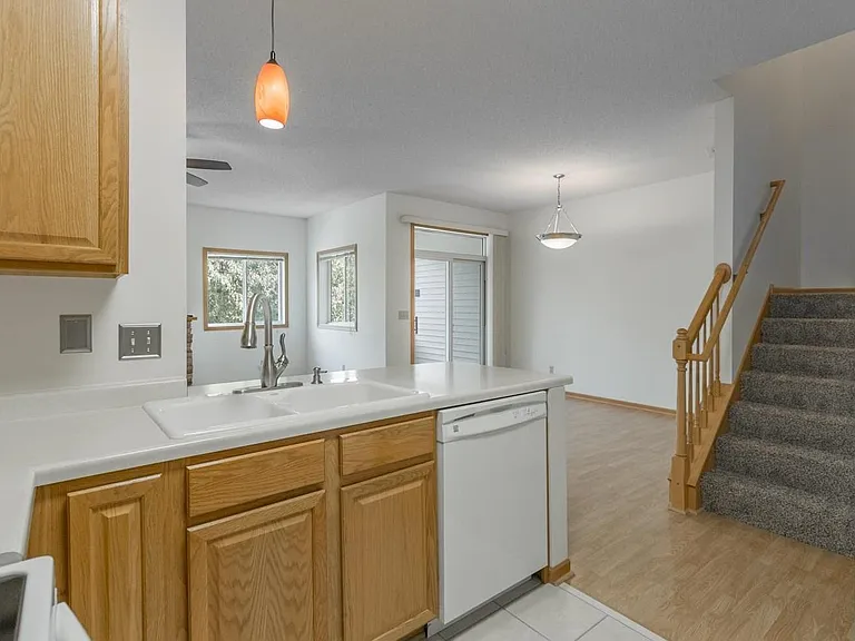 547 Woodduck Dr — Photo 18