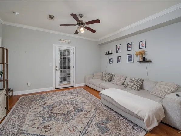 3218 Veterans Memorial Pkwy APT 1208, Tuscaloosa, AL 35405