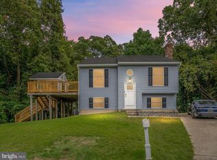 7701 Lake Cir, Pasadena, MD 21122
