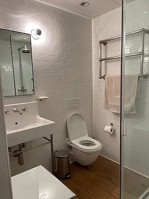 Rented by (Legacy) SLC Realty | media 15