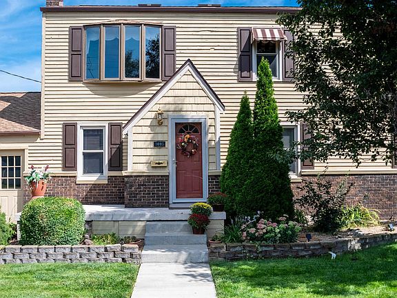 4th image of 1005 Coolidge Ave