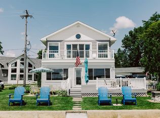 10240 W Ferndale Dr, Manitou Beach, MI