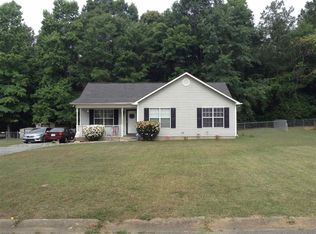 128 Old Timber Rd, Woodruff, SC 29388