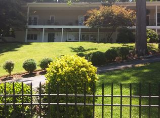 208 Hillside Rd, Johnson City, TN 37601