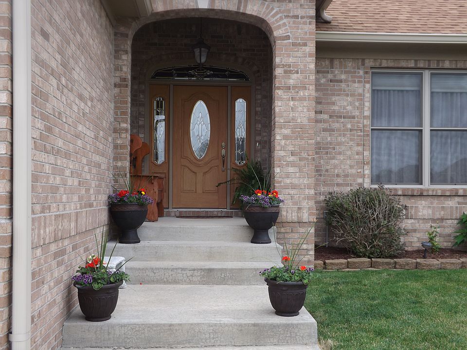 1st image of 407 Wind Drift Ct