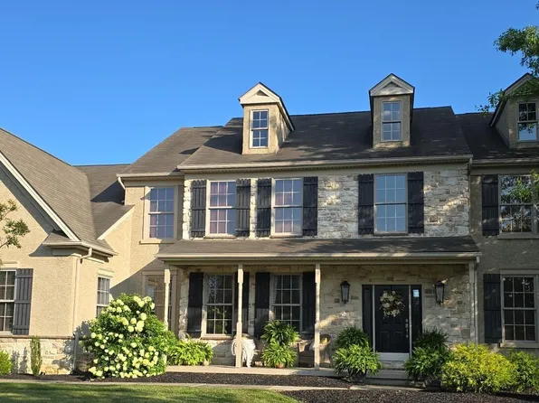 9345 Merlot Cir, Breinigsville, PA 18031