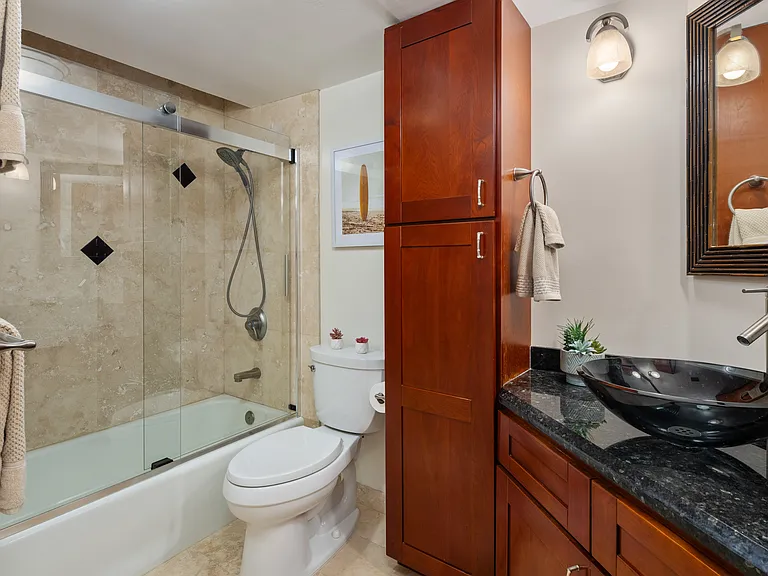 1030 Aoloa Pl #302A — Photo 20